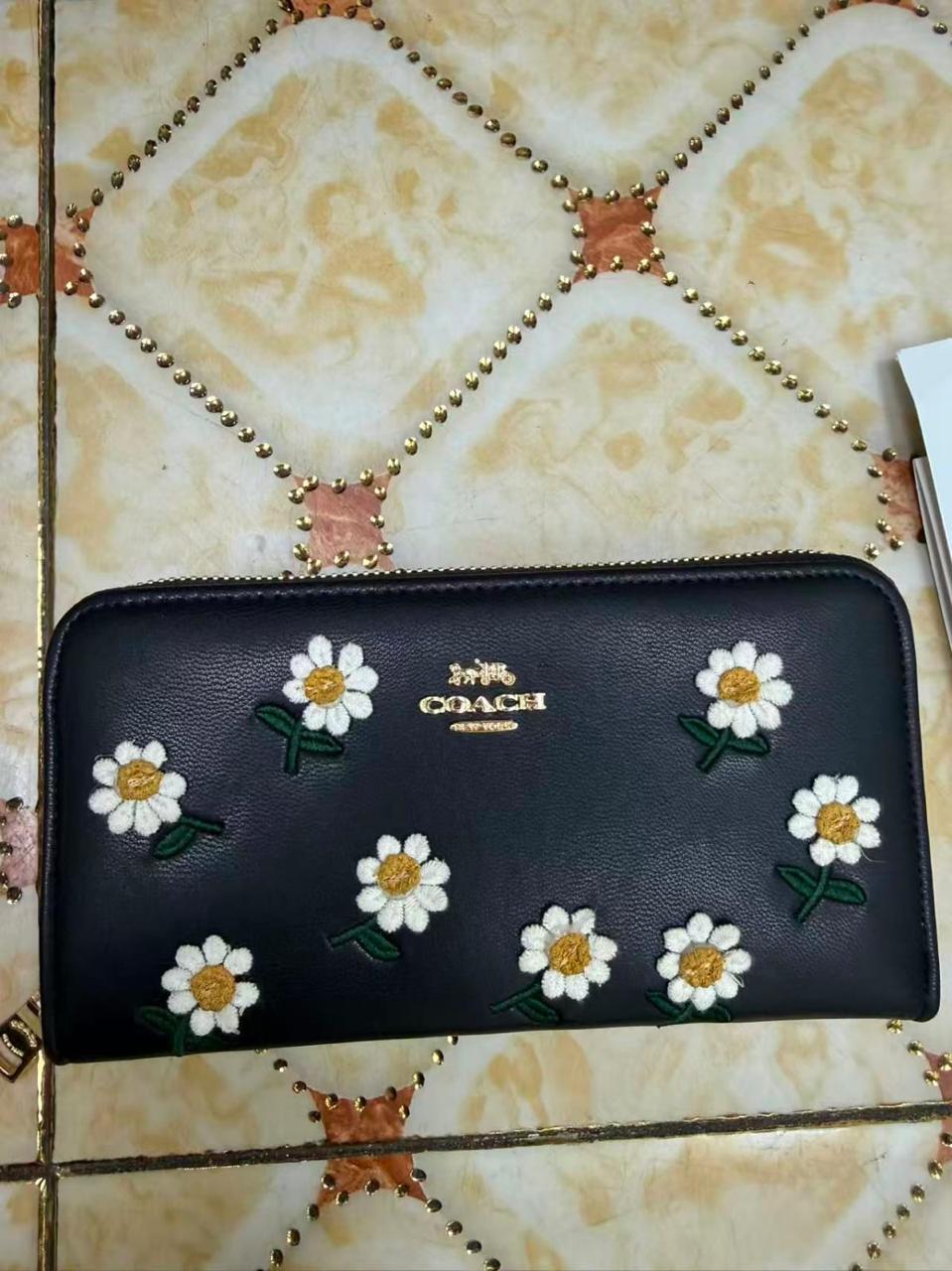 Coach wallet - Black